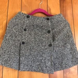 BCBG Paris tweed texture 70s skirt